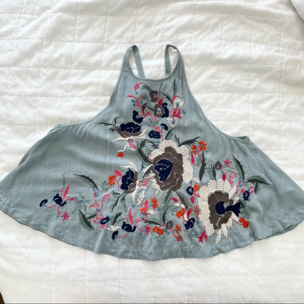 URBAN OUTFITTERS tank - Picture 4 of 6